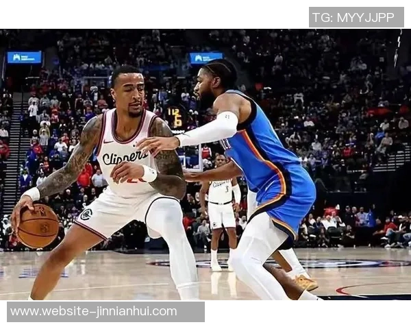 末节未上场科林斯卢指导称阵容节奏良好他表现无可指责