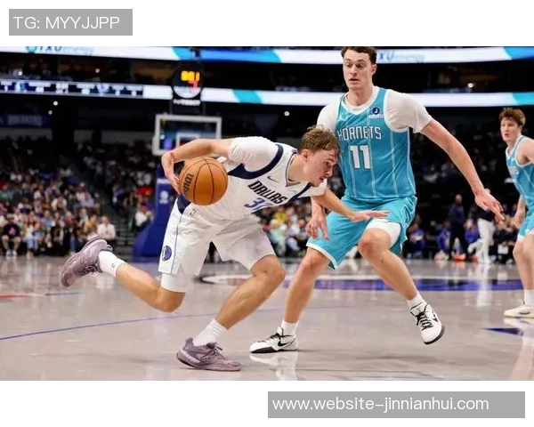 卡尔克布伦纳表现出色再添7分10板2帽继续展现实用价值