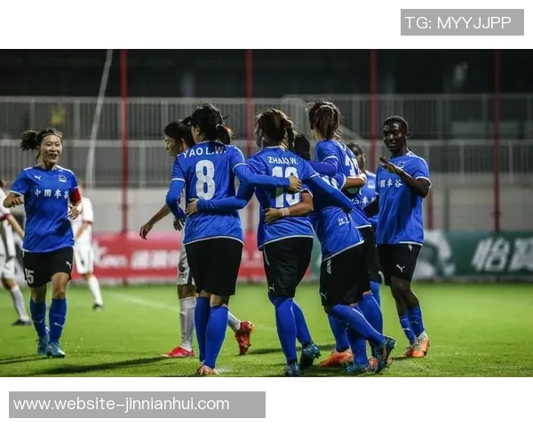 绝杀时刻姜晨璟冷静推射破门VAR确认有效武汉女足暂时领先对手