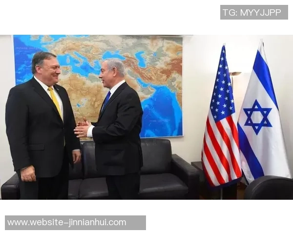 米奇约翰逊强调阵容深度的重要性每个人都需发挥作用以应对挑战